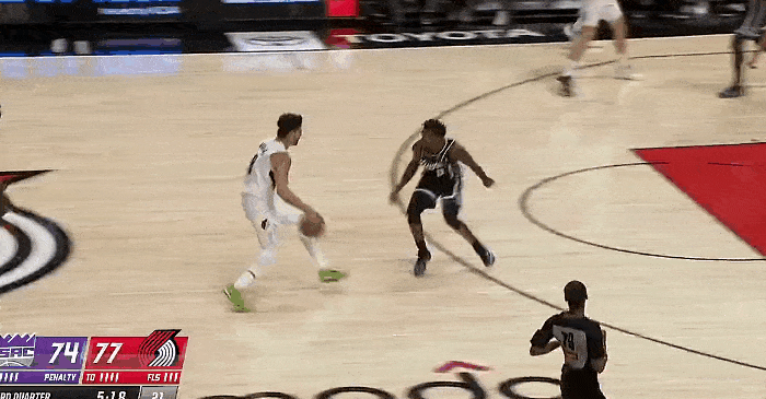 clg, 阵勇士的季, 出场